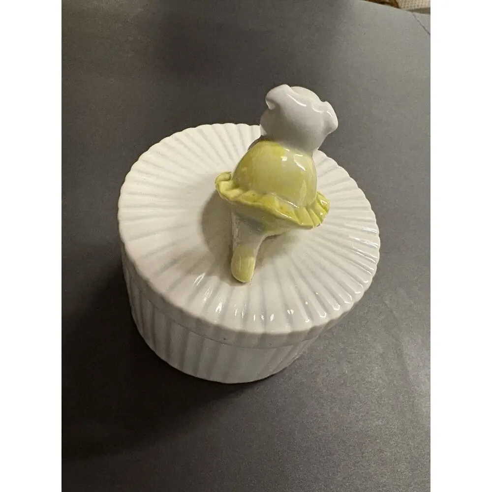Fitz and Floyd Round Ceramic Trinket Box, White/Yellow, Removable Lid